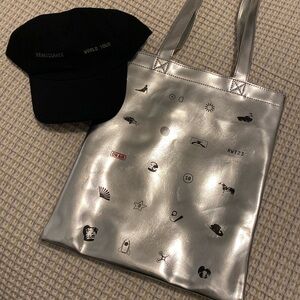 🐝 Beyonce Renaissance Tour Exclusive Tote Bag & Hat